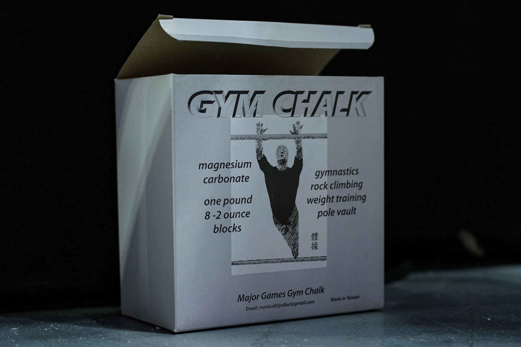 Gym chalk